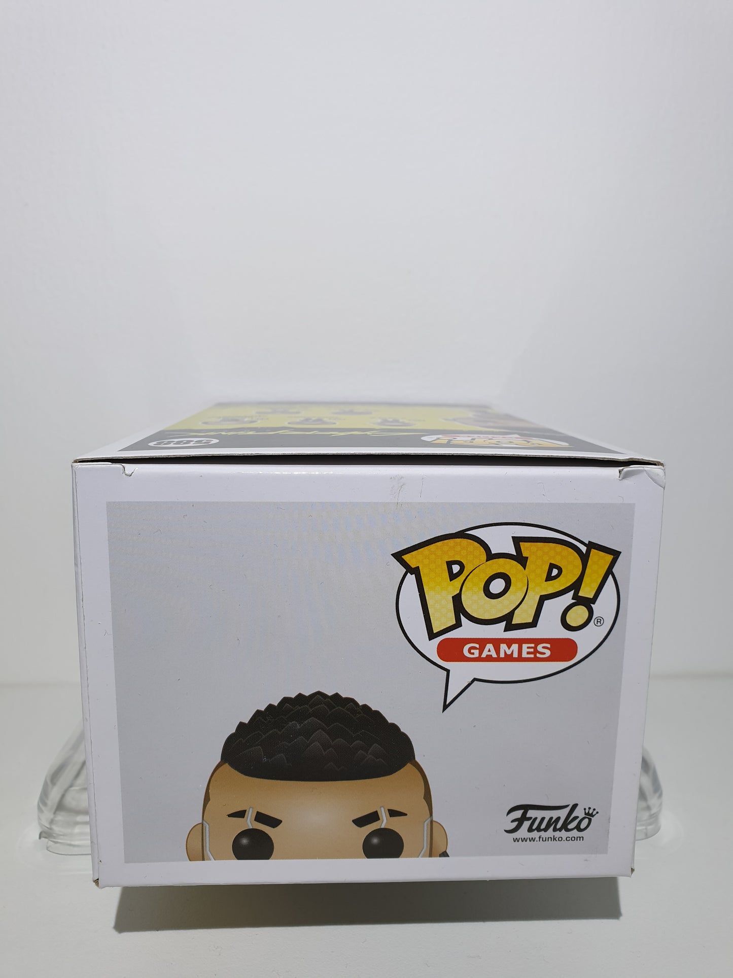 FUNKO POP 588 - CYBERPUNK 2077 - V-MALE - NEUF