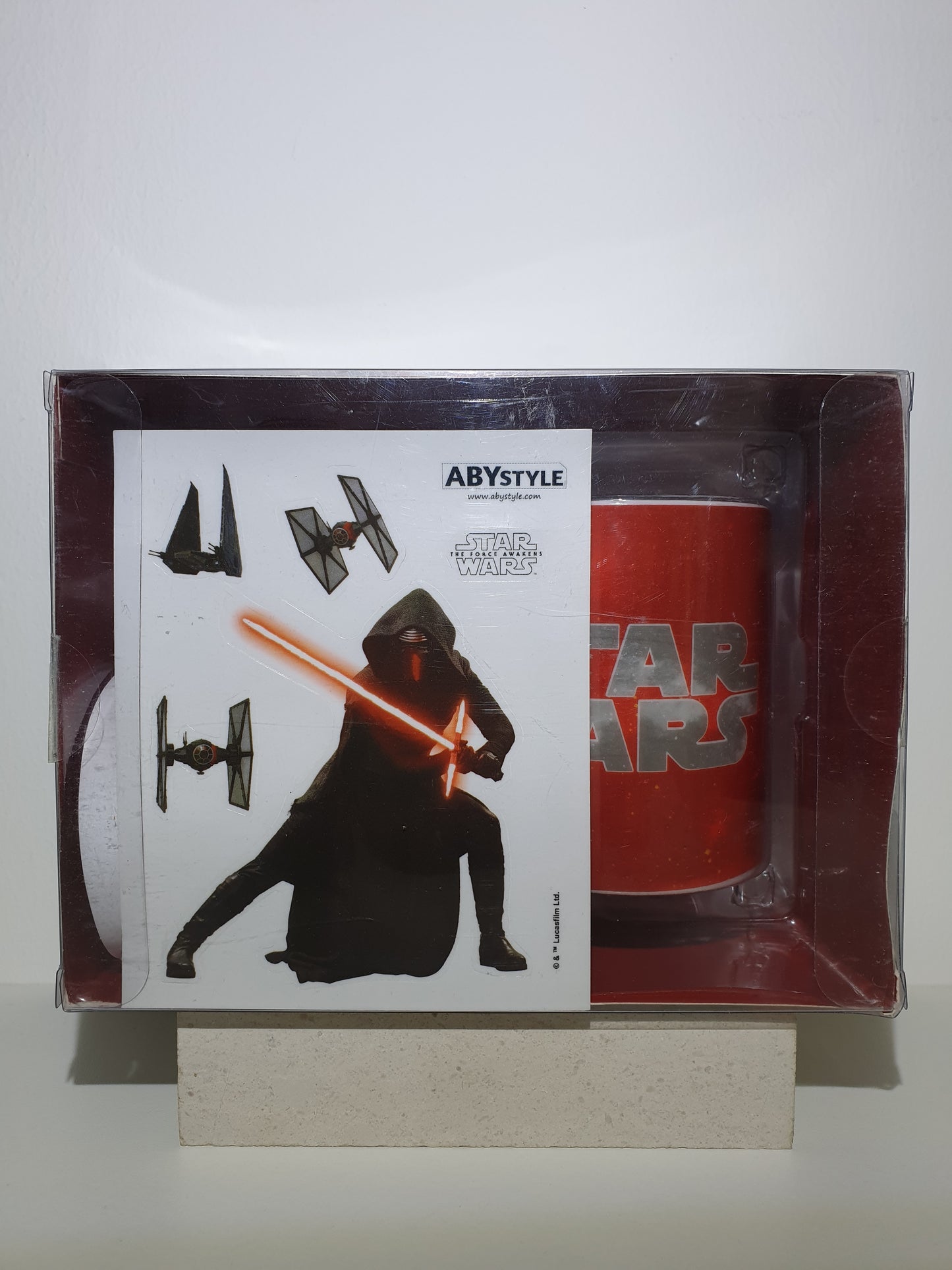 COFFRET CADEAU STAR WARS : MUG 320 ML + PORTE-CLES + MINI STICKERS ABYSTYLE - NEUF SOUS BLISTER