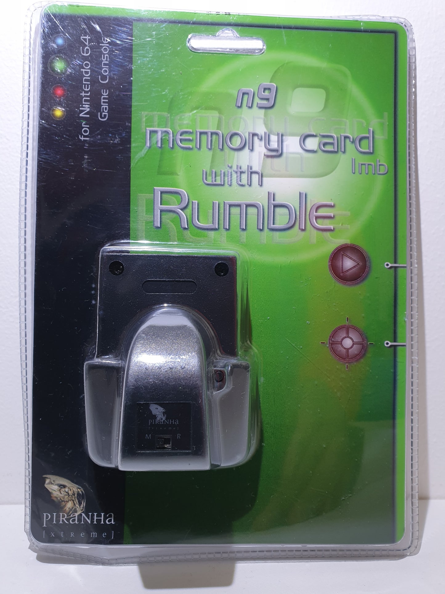 CARTE MEMOIRE 1MB AVEC VIBRATION PIRANHA N9 - POUR NINTENDO 64 - NEUF SOUS BLISTER